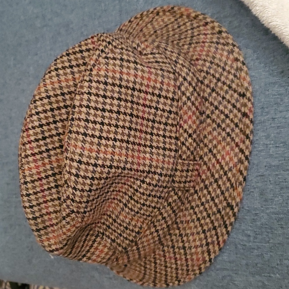 Country Gentlemen Tweed Hat. Sz M. Very Nice